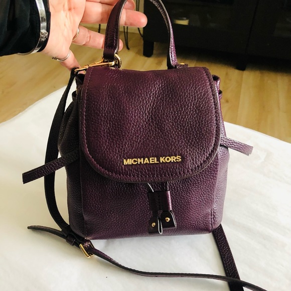 Michael Kors Handbags - ❤️SOLD❤️Michael Kors   Riley Leather  Mini Crossbody Bag Purple Pebble Leather